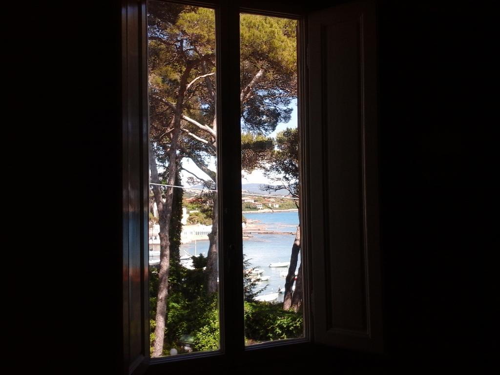 Villa Violetta กัสตีลยอนเชลโล ห้อง รูปภาพ