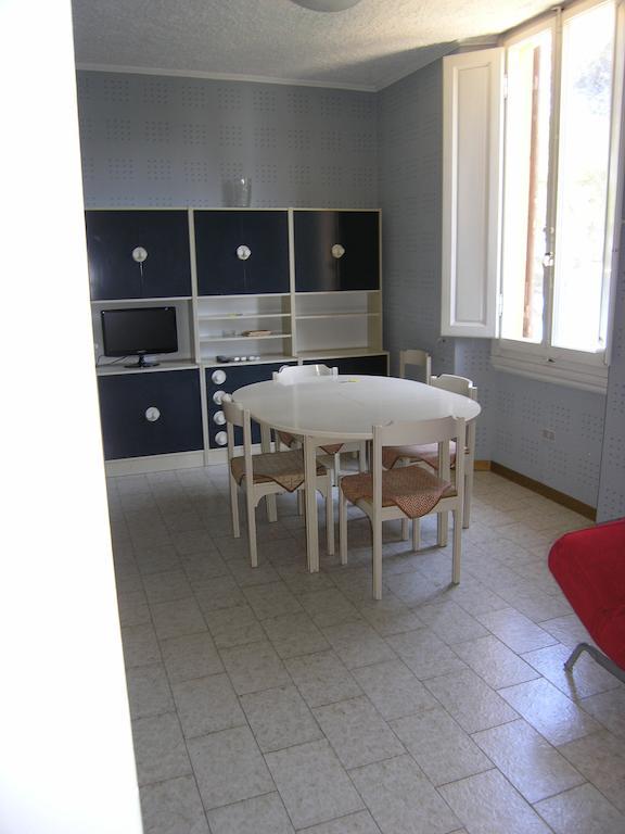Villa Violetta กัสตีลยอนเชลโล ภายนอก รูปภาพ