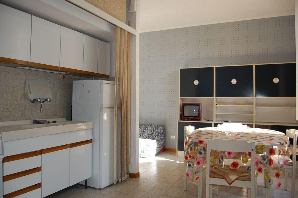 Villa Violetta กัสตีลยอนเชลโล ห้อง รูปภาพ