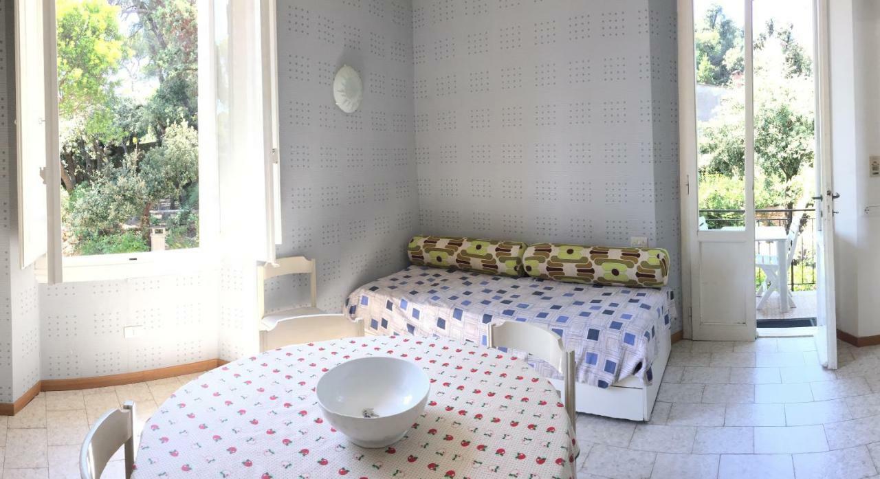 Villa Violetta กัสตีลยอนเชลโล ภายนอก รูปภาพ